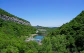 长寿山竹林大峡谷传递着大山里的热烈与浪漫